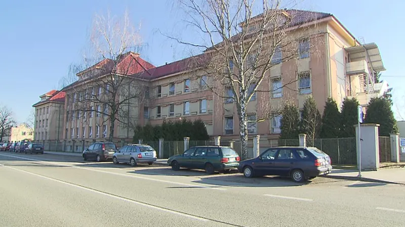 Z kasáren v Kostelci je ubytovna pro žadatele o azyl