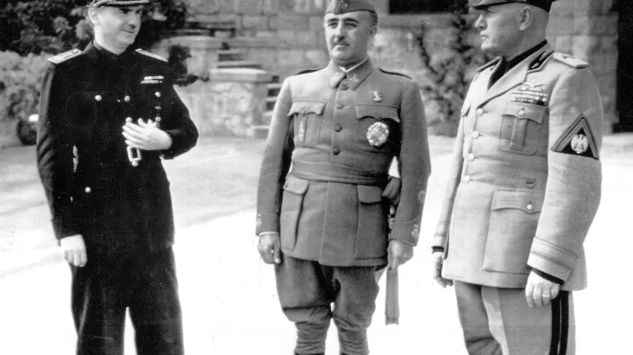 Francisco Franco a Benito Mussolini