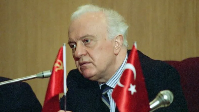 Události: Zemřel Eduard Ševardnadze