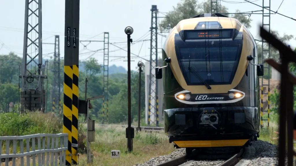Leo Express