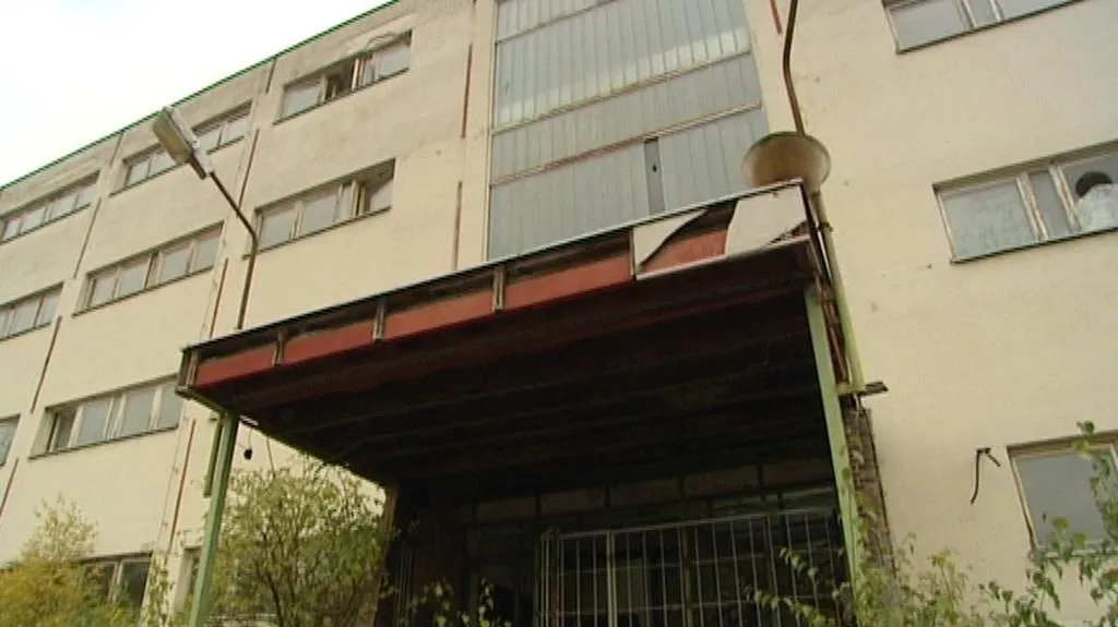 Bývalý vojenský panelák