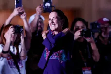 Sheinbaumová jako první žena míří k mexickému prezidentství