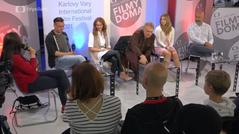 Záznam z Domu ČT: Herci a tvůrci o filmu Cesta domů