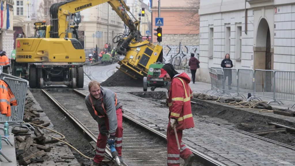 Oprava tramvajové trati na pražské Malé Straně