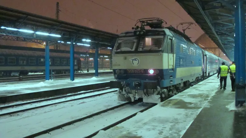 Noční vlak Metropol