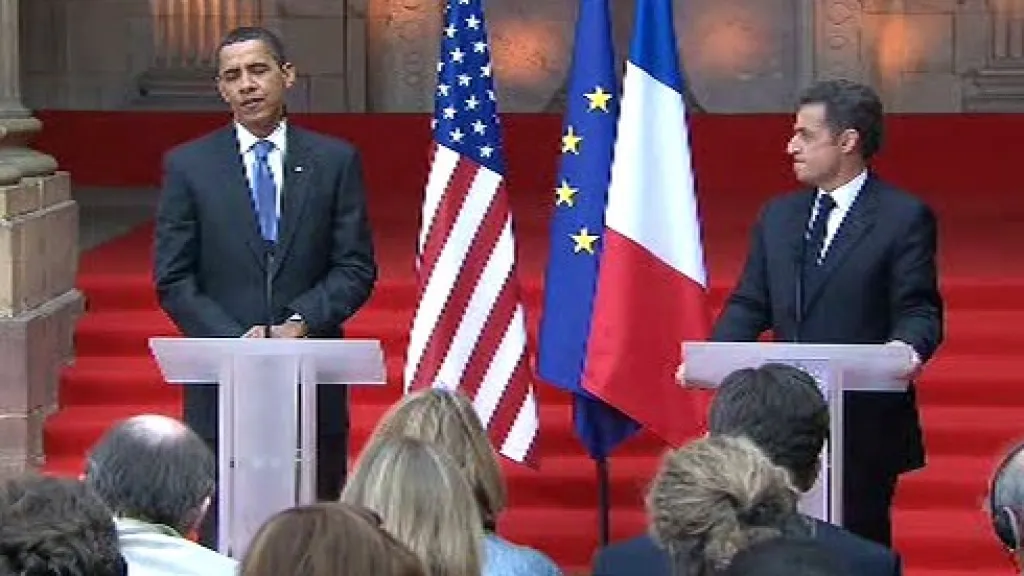 Brífink Baracka Obamy a Nicolase Sarkozyho