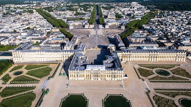 Versailles