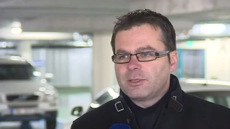 Lukáš Wimětal z investorské společnosti popisuje podzemní parkoviště