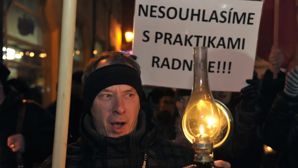 Protestující v Příbrami