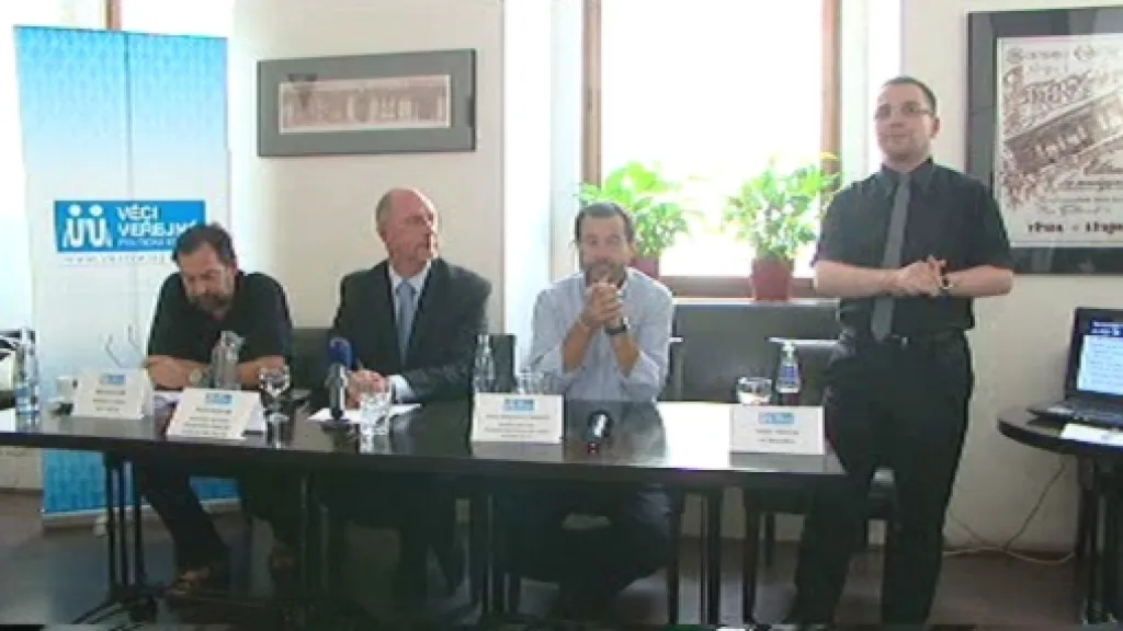 Brífink strany Věci veřejné