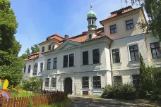 Praha 6 chce otevřít areál zámku Veleslavín lidem. Stát pro něj hledá nového majitele