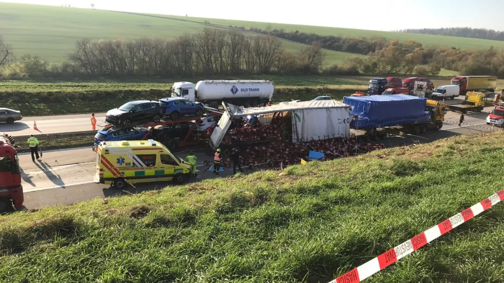 Dálnici D1 zablokovala smrtelná nehoda