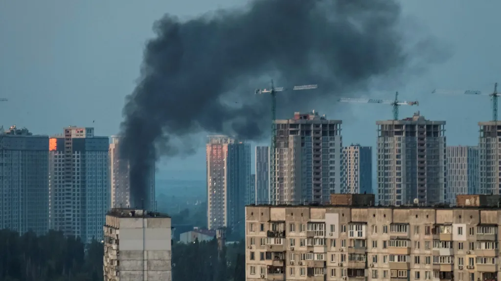 Rusové opět útočili na Kyjev, ukrajinská protivzdušná obrana zničila všechny jejich střely vypálené na město