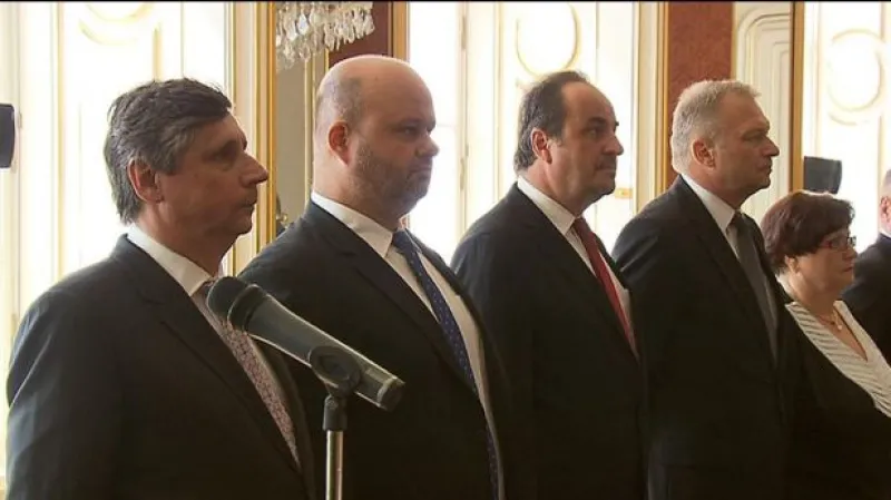 ČSSD zřejmě nepodpoří vládu s Fischerem