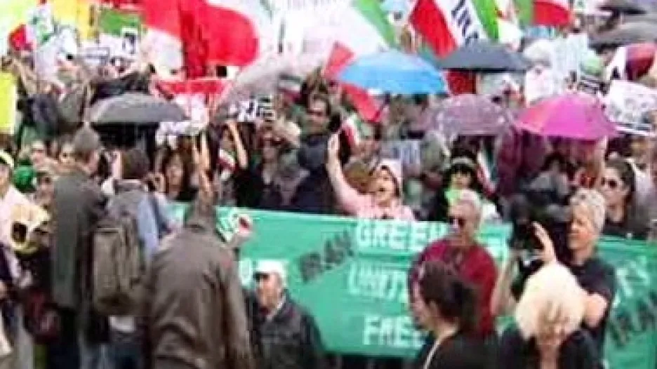 Demonstrace proti íránskému režimu