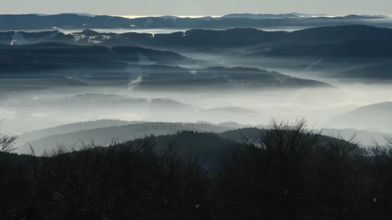 Pohled z Radhoště na Javorníky