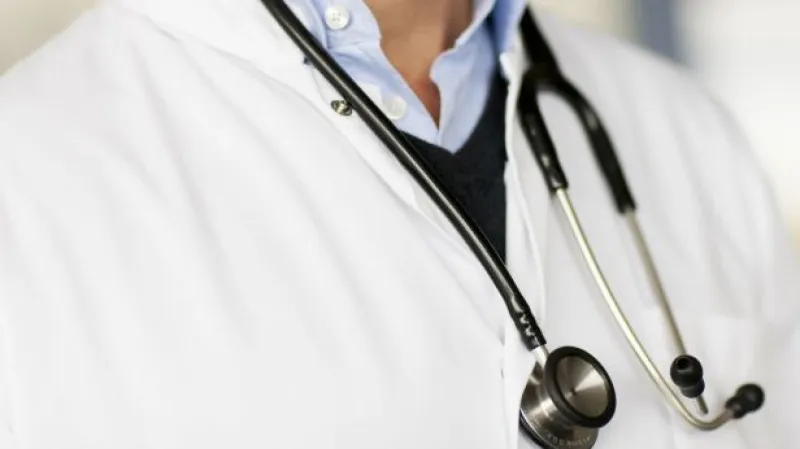 Ministr zadal přísnější kontroly v nemocnicích