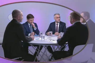 Metnar mluví o „paskvilu“, Rakušan paragraf o činnosti pro cizí mocnost hájí