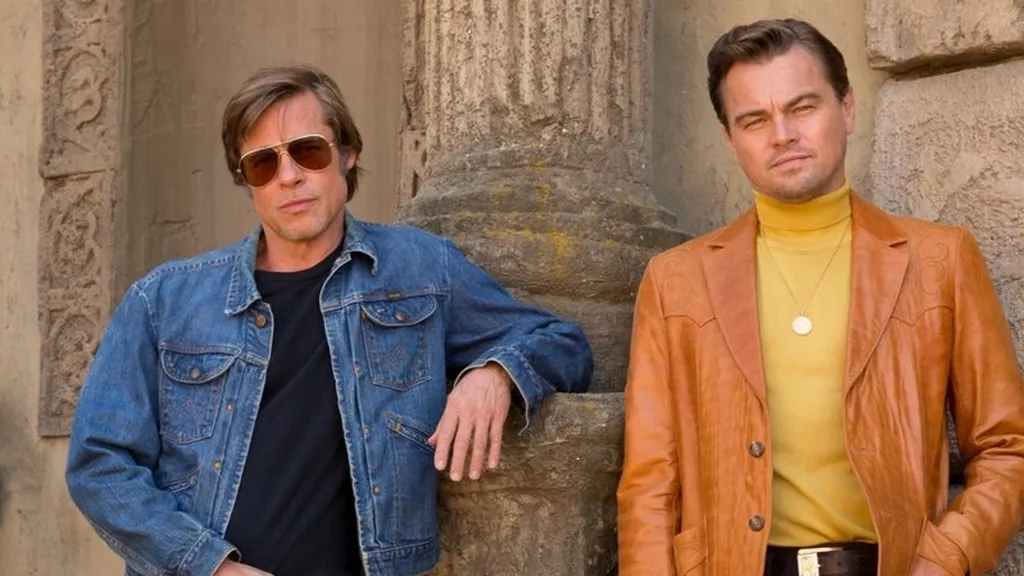 Brad Pitt a Leonardo DiCaprio ve filmu Tenkrát v Hollywoodu