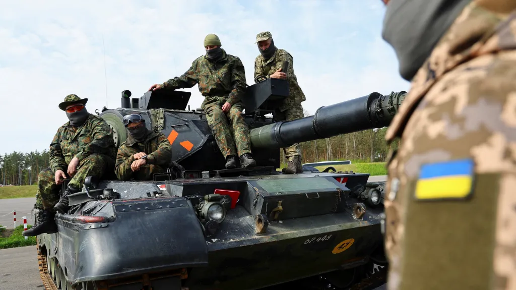 Výcvik Ukrajinců na německých tancích Leopard 2