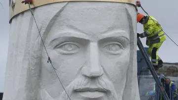 Polsko má největší sochu Ježíše