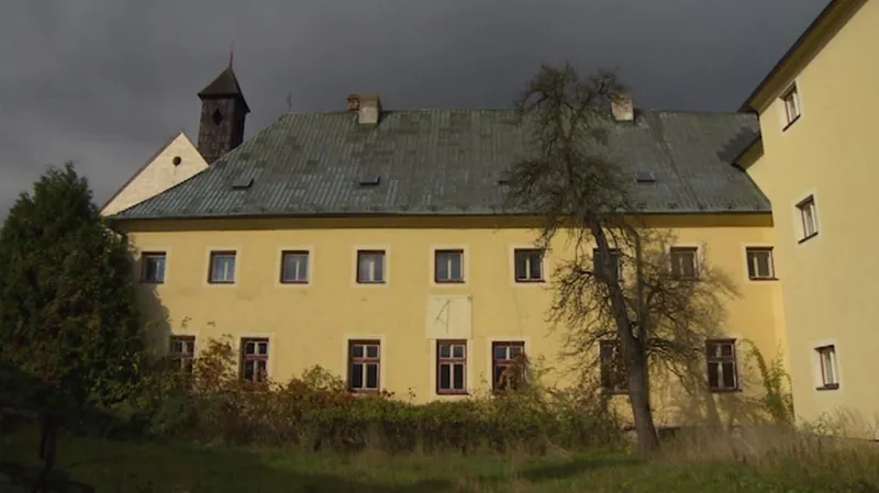 Opočenský klášter