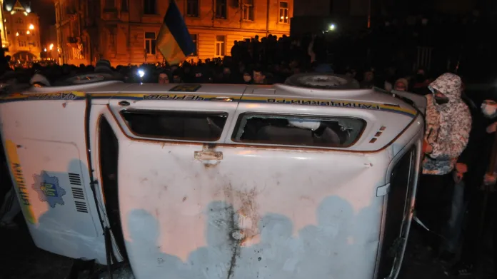 Nepokoje v centru Lvova