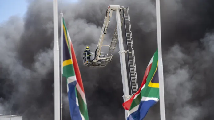 Požár parlamentu v Kapském Městě