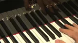NO COMMENT: Poslechněte si, jak zní nový klavír