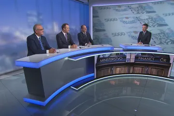 Komunikace vlády o dani z neočekávaných zisků je tragická, řekl Kalousek