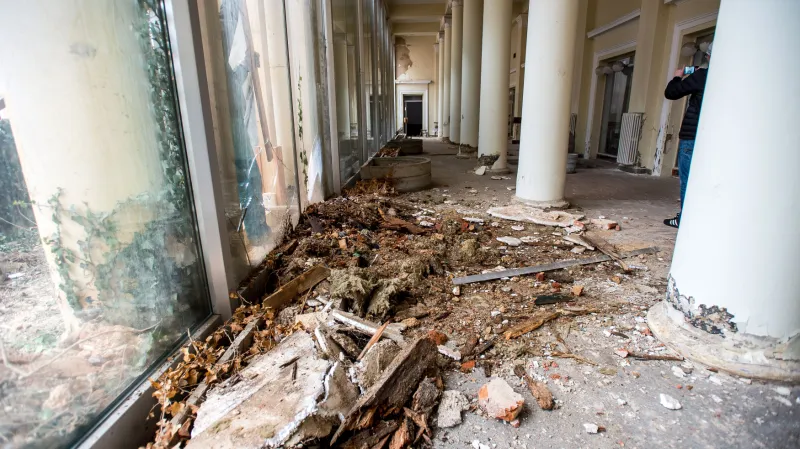 Hadí lázně při zabezpečovacích pracích v lednu 2019