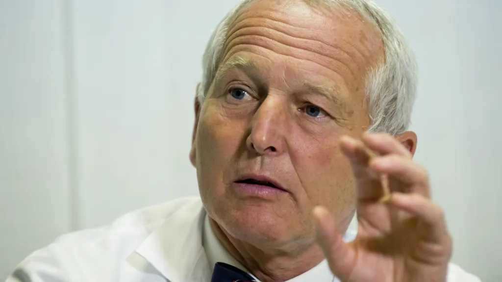 Přednosta kardiocentra pražského Institutu klinické a experimentální medicíny (IKEM) Jan Pirk