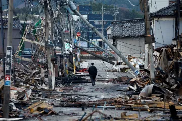 Od zemětřesení v Japonsku uplynuly tři dny, šance na záchranu se snižují