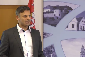 Zimola odstoupí z funkce jihočeského hejtmana. Chce očistit své jméno