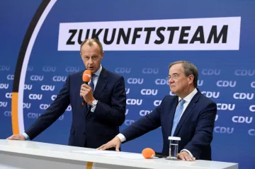 Merz: Za potíže CDU může i dlouhé odcházení Merkelové