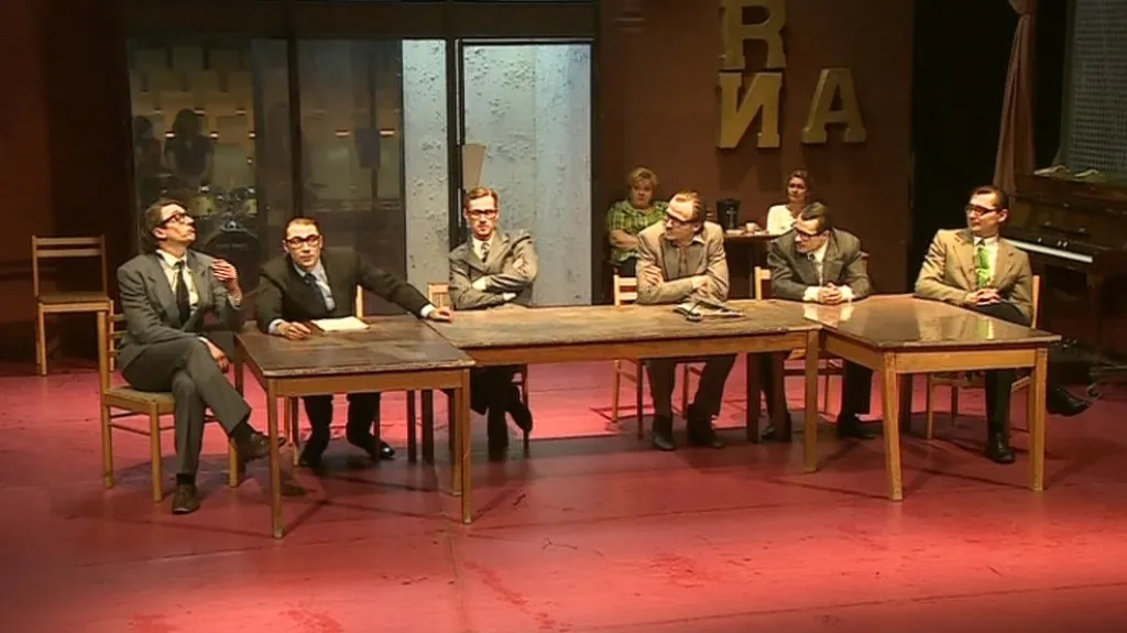 Rozlučkové představení v Redutě Ende gut, alles gut