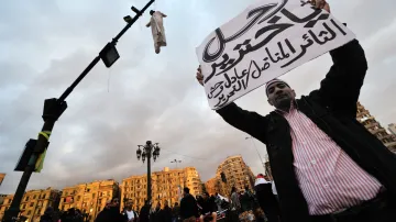 Demonstrant na náměstí Tahrír