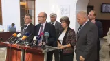 Rusnok jedná o podpoře pro svůj kabinet