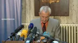 Brífink krizového štábu k metylalkoholu