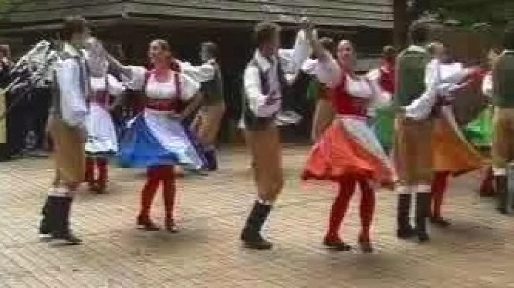 Folklorní soubor Ondráš