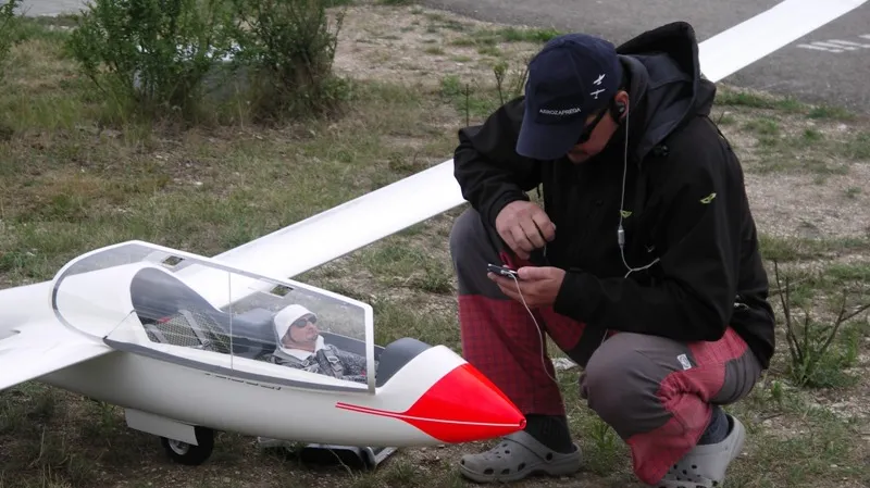 Z modelářské soutěže v Hlubokých Mašůvkách