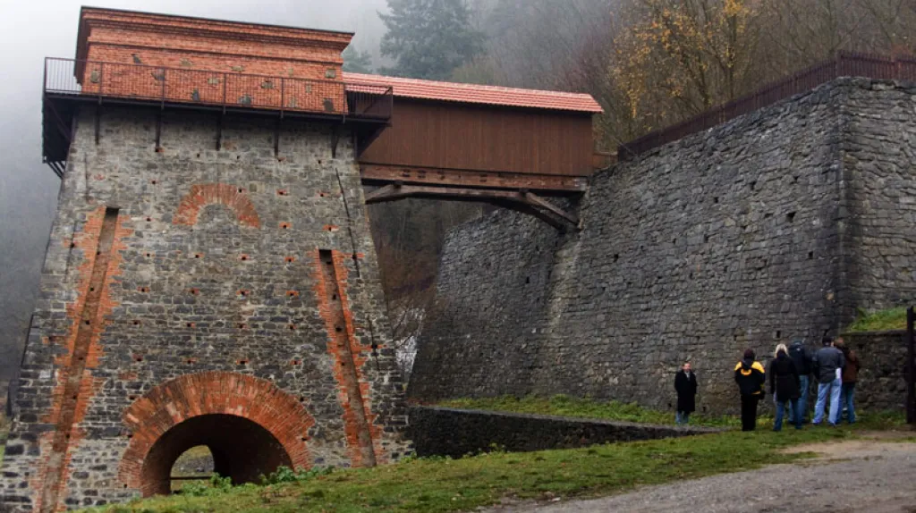 Z cyklu Přísně tajné vraždy