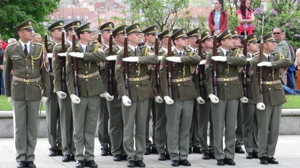 Vojenská přehlídka na Vítkově