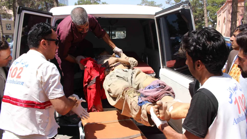 Výbuch bomby nepřežilo 34 lidí