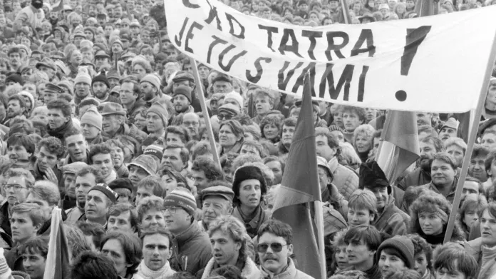Demonstrace na Letenské pláni, listopad 1989