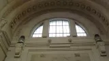 Interiér centrálního nádraží v Miláně