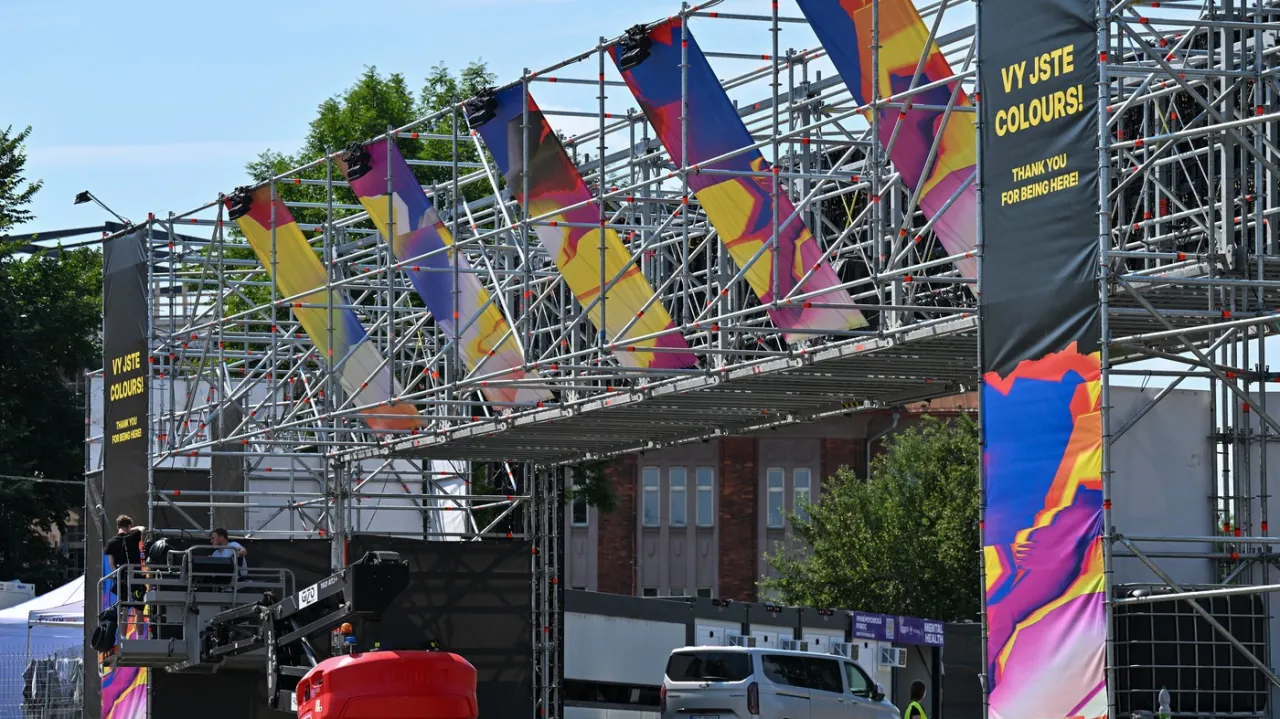 Colours of Ostrava nabídne 130 koncertů, dopravci posílí spoje
