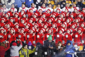 Severokorejská delegace z Pchjongčchangu odjela. V hledišti zůstaly jen roztleskávačky