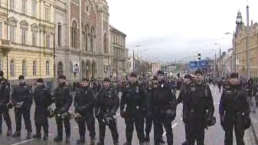 Policie zasahuje v Plzni