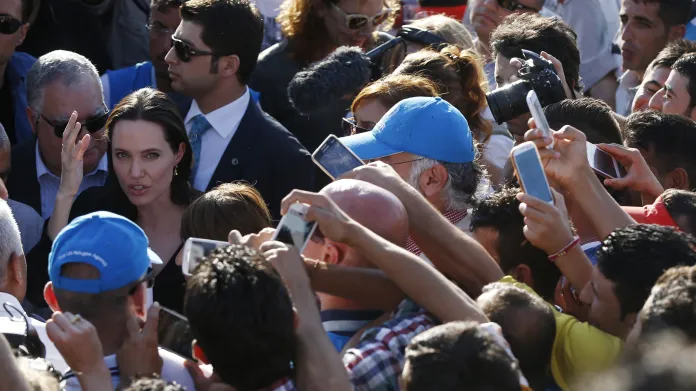 Angelina Jolie navštívila uprchlíky v Turecku